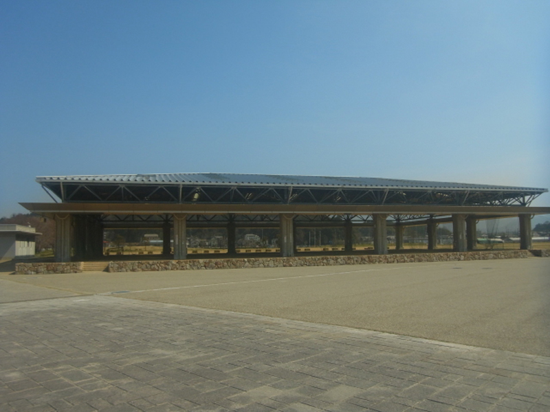 屋外運動場アルミ庇